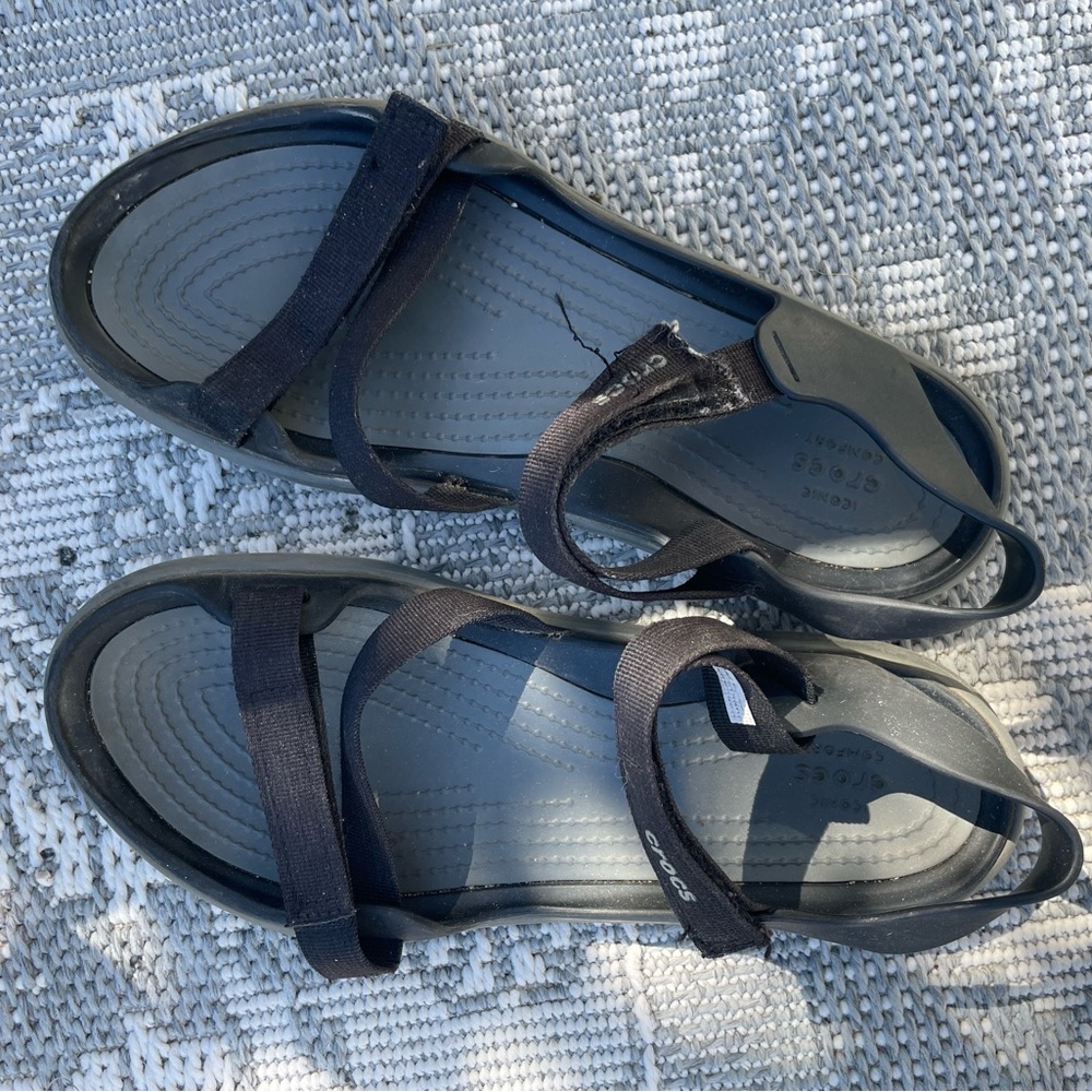 ECCO Women's Dark Gray Sandals